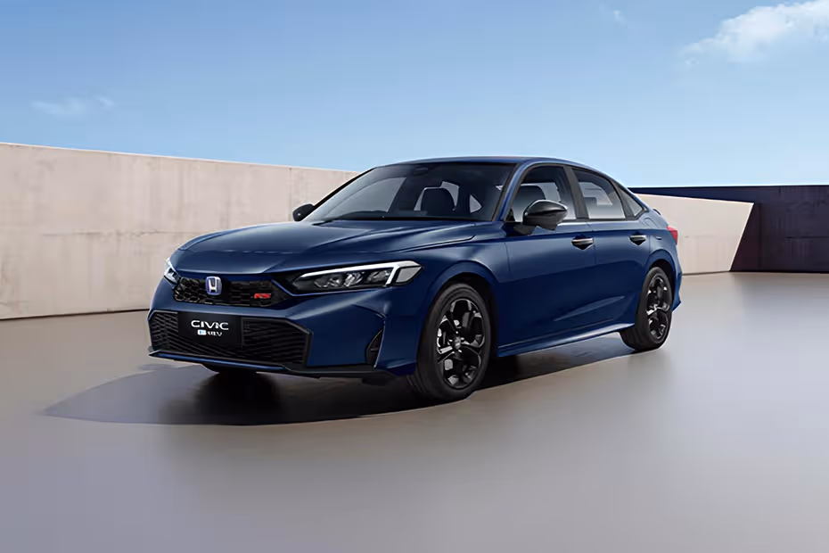 Honda Civic Mobil Yang Di Kenal Miliki Transmisi CVT Yang Halus!