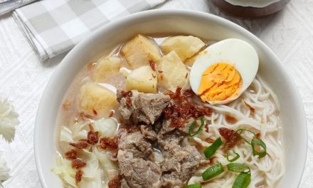 Sop Ubi Khas Makassar, Kuliner Berkuah Unik Isi Singkong Goreng