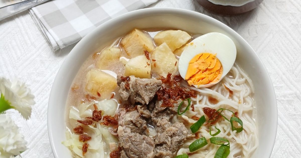 Sop Ubi Khas Makassar, Kuliner Berkuah Unik Isi Singkong Goreng